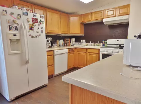 223 Avenue J E, Lancaster, CA 93535 photo 24