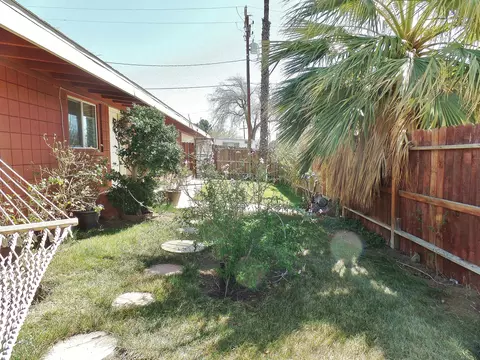 223 Avenue J E, Lancaster, CA 93535 photo 8