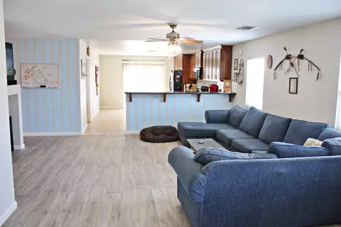 1824 E Ivesbrook St, Lancaster, CA 93535 photo 13