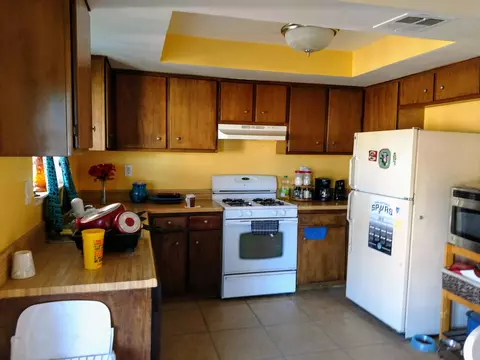 40704 159th St E, Lancaster, CA 93535 photo 2