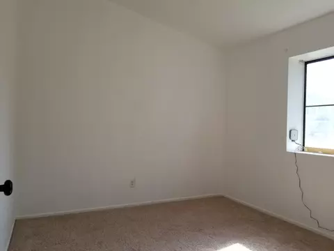 38638 28th St E, Palmdale, CA 93550 photo 6