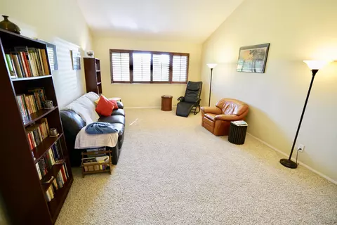 44144 Planet Cir, Lancaster, CA 93536 photo 3