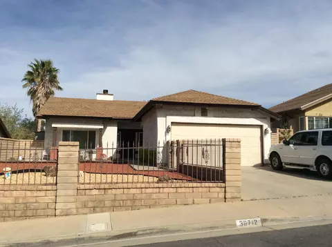 36712 Little Leaf Dr, Palmdale, CA 93550 photo 1