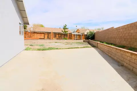 37824 Silk Tree Ln, Palmdale, CA 93550 photo 26