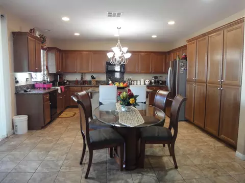 6871 Atmore St, Palmdale, CA 93552 photo 15