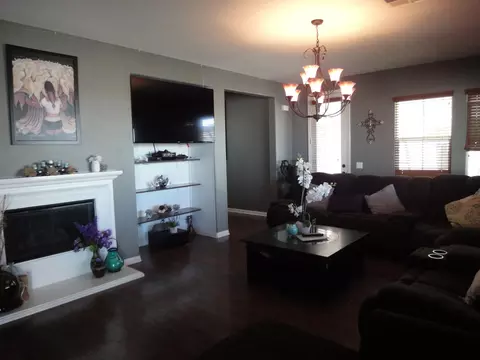 6871 Atmore St, Palmdale, CA 93552 photo 14