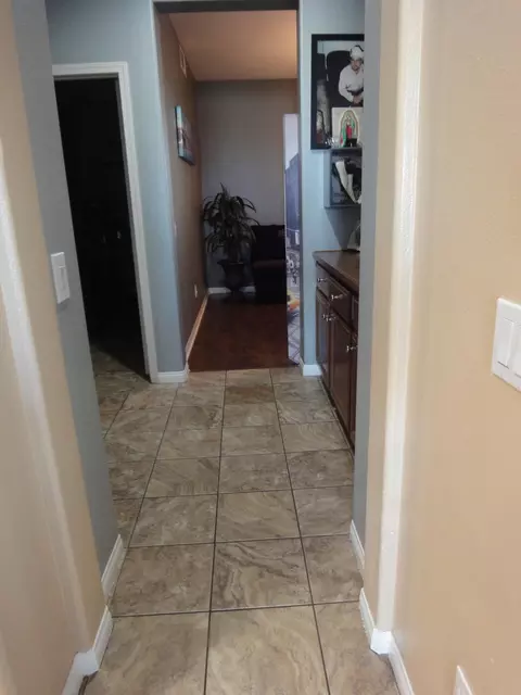 6871 Atmore St, Palmdale, CA 93552 photo 19