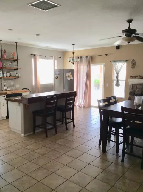 2030 Valiant St, Lancaster, CA 93536 photo 8