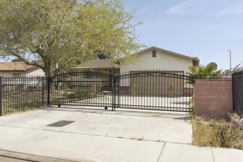 37210 E 55th St, Palmdale, CA 93552 photo 2