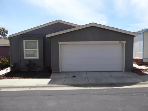 2324 Rangeview Dr, Rosamond, CA 93560 photo 2