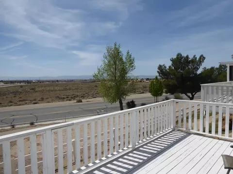 2324 Rangeview Dr, Rosamond, CA 93560 photo 6