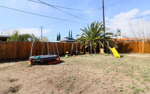 239 Ave P5 E, Palmdale, CA 93550 photo 15