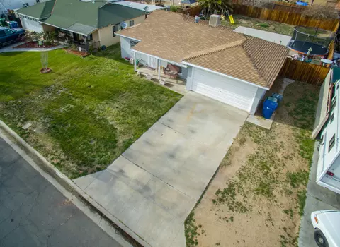 239 Ave P5 E, Palmdale, CA 93550 photo 3