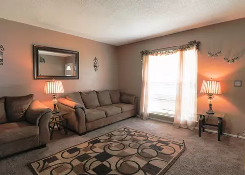 239 Ave P5 E, Palmdale, CA 93550 photo 8