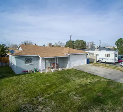 239 Ave P5 E, Palmdale, CA 93550 photo 1