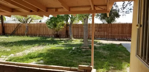 38516 21st St E, Palmdale, CA 93550 photo 11