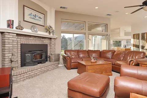 24051 Cantle Ct, Tehachapi, CA 93561 photo 6
