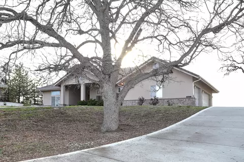 24051 Cantle Ct, Tehachapi, CA 93561 photo 4