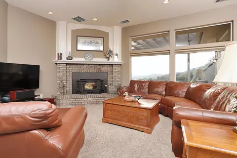 24051 Cantle Ct, Tehachapi, CA 93561 photo 7