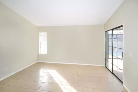 4918 Halen St, Palmdale, CA 93552 photo 8