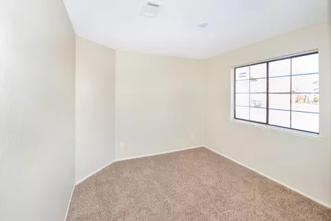 4918 Halen St, Palmdale, CA 93552 photo 14