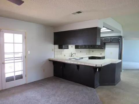 21520 San Gabriel Dr, Tehachapi, CA 93561 photo 17