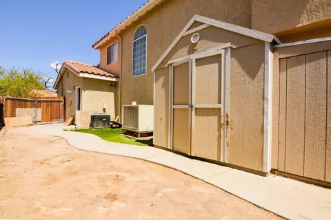 1814 Sierra View Ave, Lancaster, CA 93535 photo 43