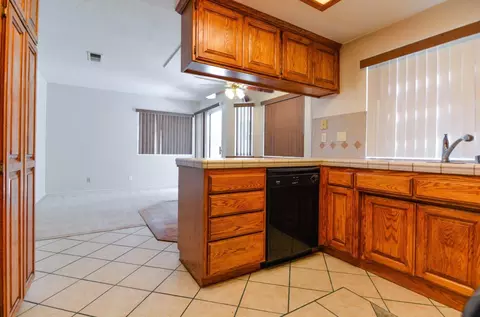1814 Sierra View Ave, Lancaster, CA 93535 photo 19