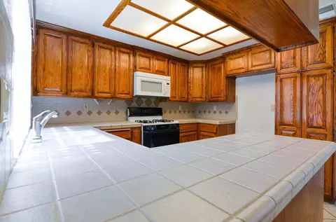 1814 Sierra View Ave, Lancaster, CA 93535 photo 21