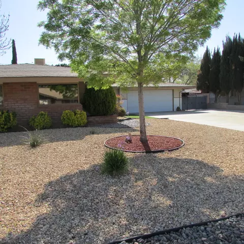 44260 12th St E, Lancaster, CA 93535 photo 5