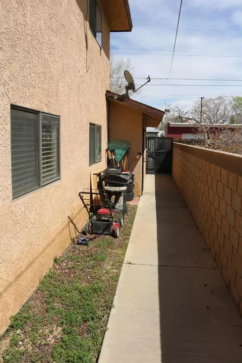 44648 Date Ave, Lancaster, CA 93534 photo 42