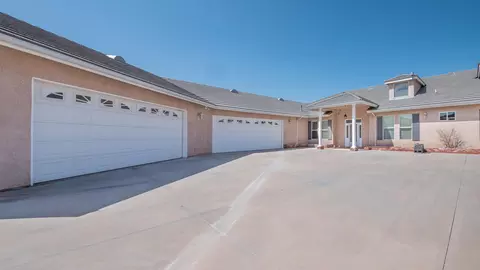 34428 Richter Ln, Acton, CA 93510 photo 3