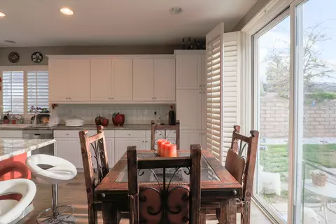 39331 Clear View Ct, Palmdale, CA 93551 photo 11