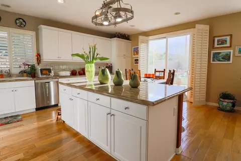 39331 Clear View Ct, Palmdale, CA 93551 photo 8