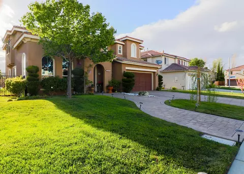 39331 Clear View Ct, Palmdale, CA 93551 photo 2
