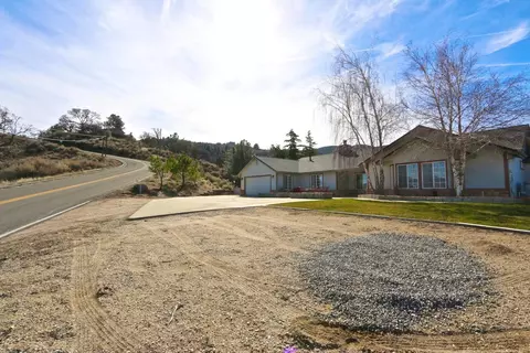 22751 Saddleback Dr, Tehachapi, CA 93561 photo 21