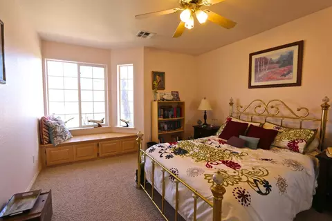 22751 Saddleback Dr, Tehachapi, CA 93561 photo 12