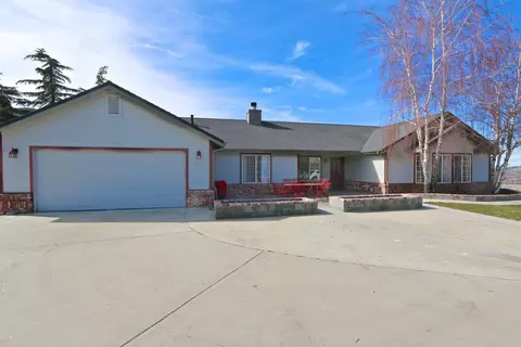 22751 Saddleback Dr, Tehachapi, CA 93561 photo 19