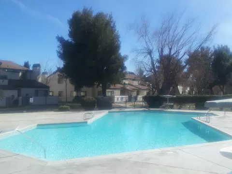 44556 E 15th St UNIT 2, Lancaster, CA 93535 photo 9