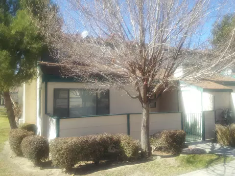 44556 E 15th St UNIT 2, Lancaster, CA 93535 photo 1