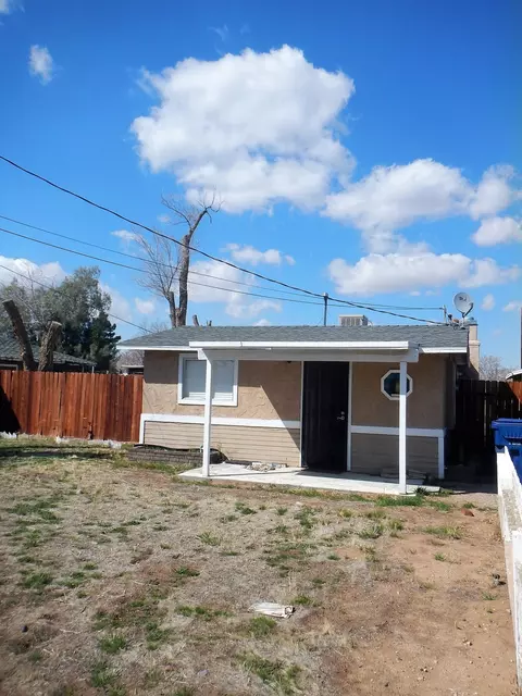 625 E Avenue K4, Lancaster, CA 93535 photo 4
