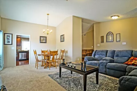 1217 E Avenue J12, Lancaster, CA 93535 photo 4