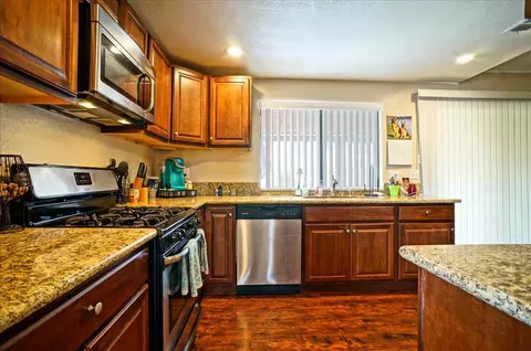 1217 E Avenue J12, Lancaster, CA 93535 photo 6