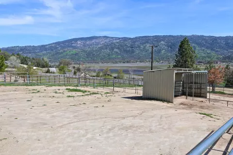 28060 Cumberland Rd, Tehachapi, CA 93561 photo 36