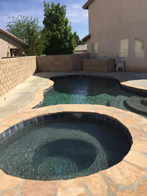 45811 Barham Ave, Lancaster, CA 93534 photo 2