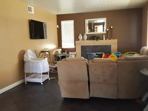 45811 Barham Ave, Lancaster, CA 93534 photo 9