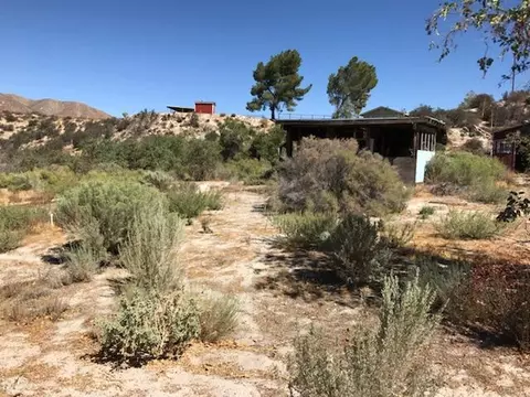 29181 Heffner Rd, Acton, CA 93510 photo 2