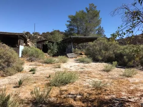 29181 Heffner Rd, Acton, CA 93510 photo 3