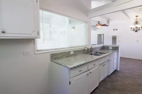 44003 Gadsden Ave, Lancaster, CA 93534 photo 11