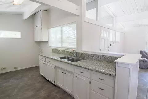 44003 Gadsden Ave, Lancaster, CA 93534 photo 9